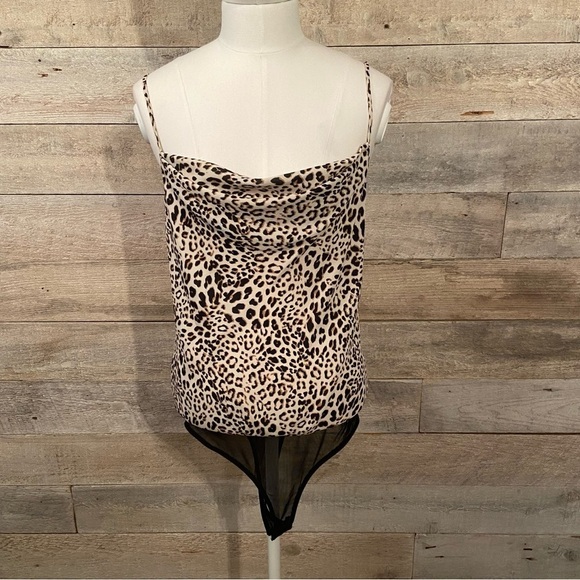 ASTR the  label women’s animal print cowl neck thong bodysuit in‎ size small - Picture 3 of 14